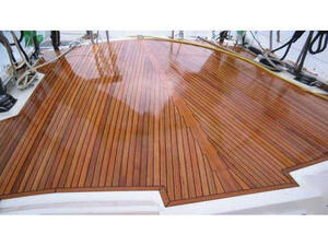 Teak Decking, Yacht Refinishing, Yacht Carpenrty and Interior boat flooring